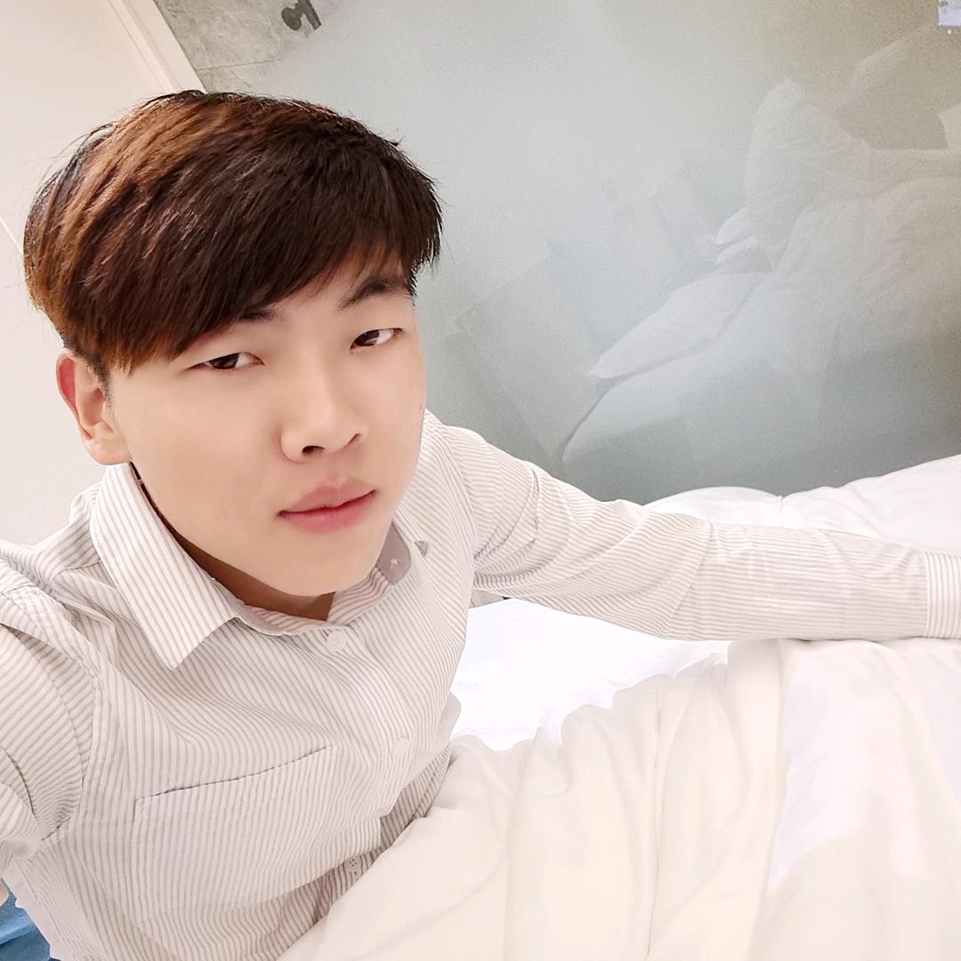 笑，世间的无奈