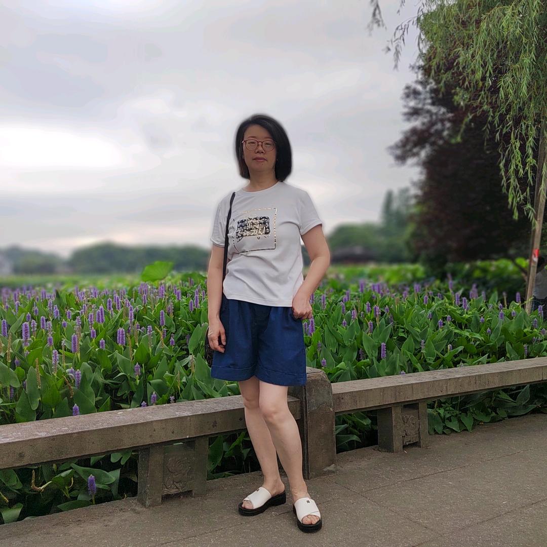 灿灿姐