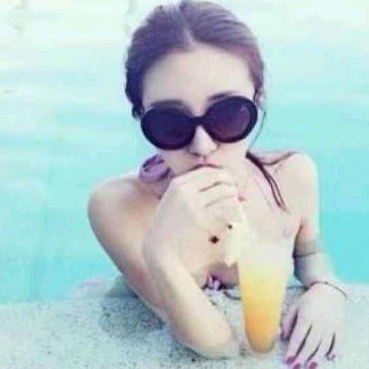 爱喝酸奶的糖豆啊