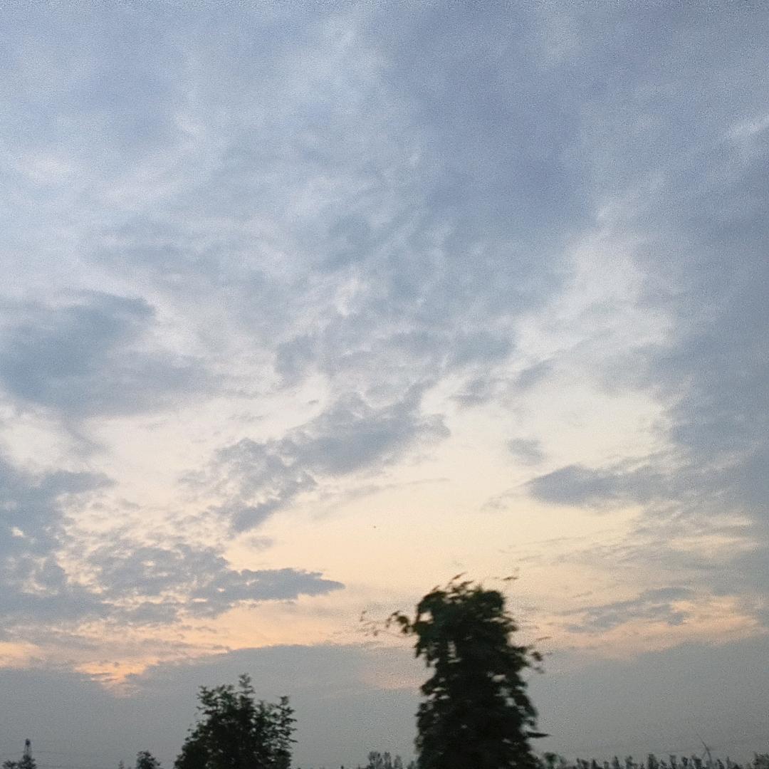 .̶♡̶眼̶里̶有̶星̶河̶