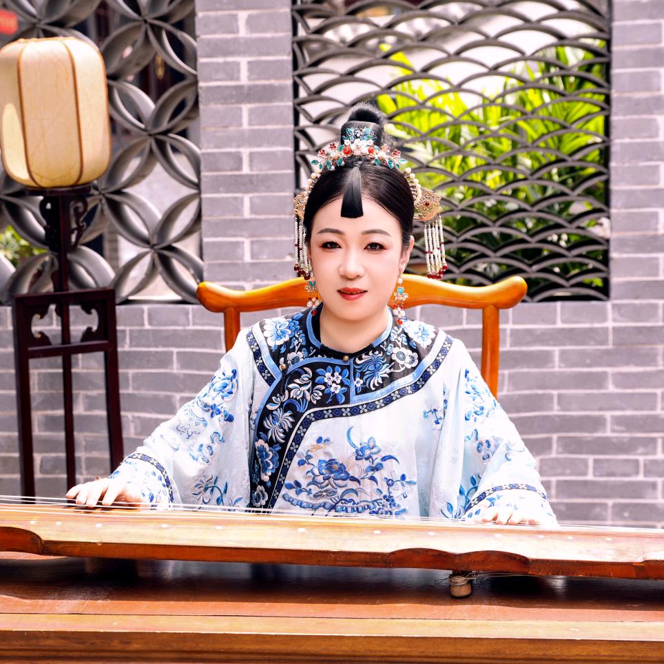 LᎭₑོ郭色の天香ღ᭄࿐