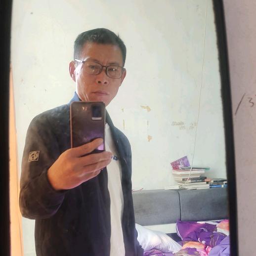 王哥♥(｡￫v￩｡)♥