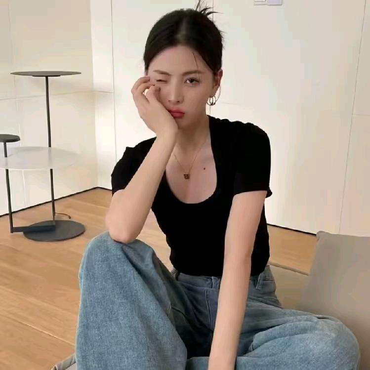 孫麗君.