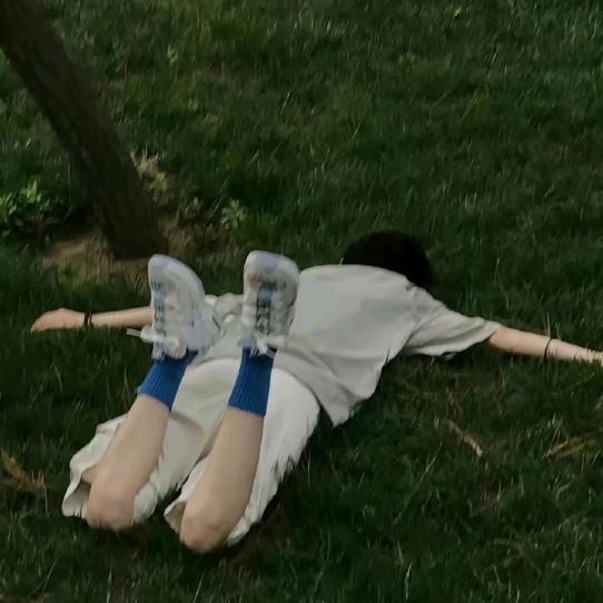 侯吼吼吼吼吼～