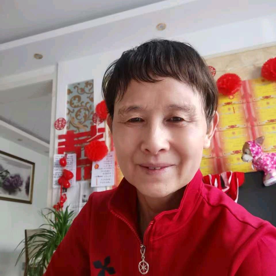 米姐【开播号米姐2*晚上9:13分】