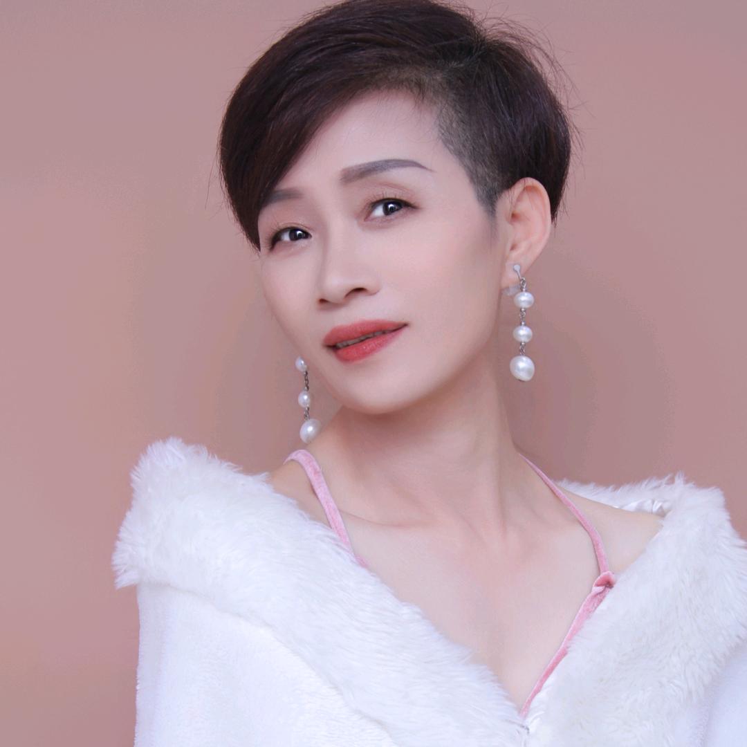 发丝特假发 萍姐