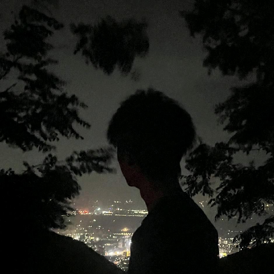 氦