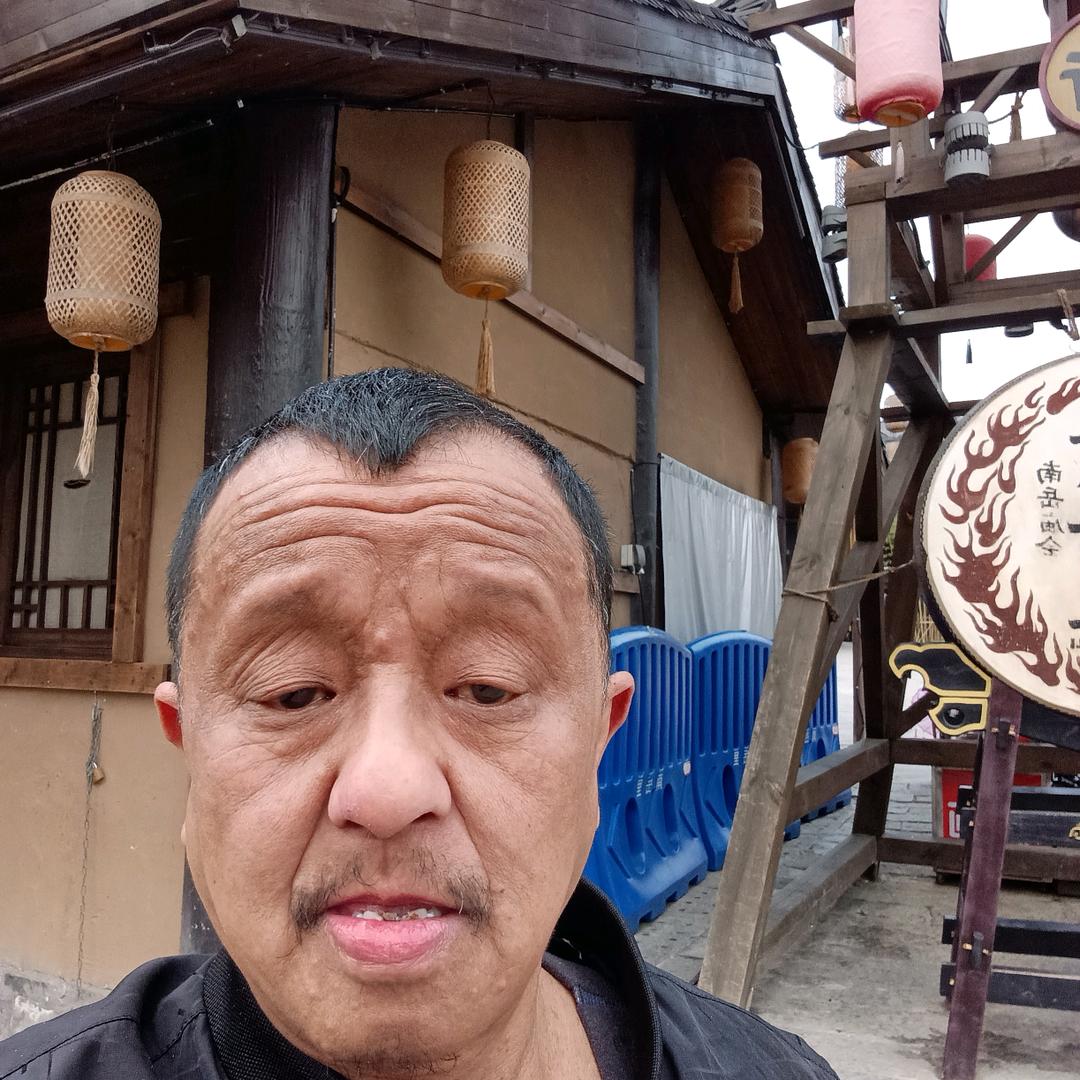 用户2090865832573红爷