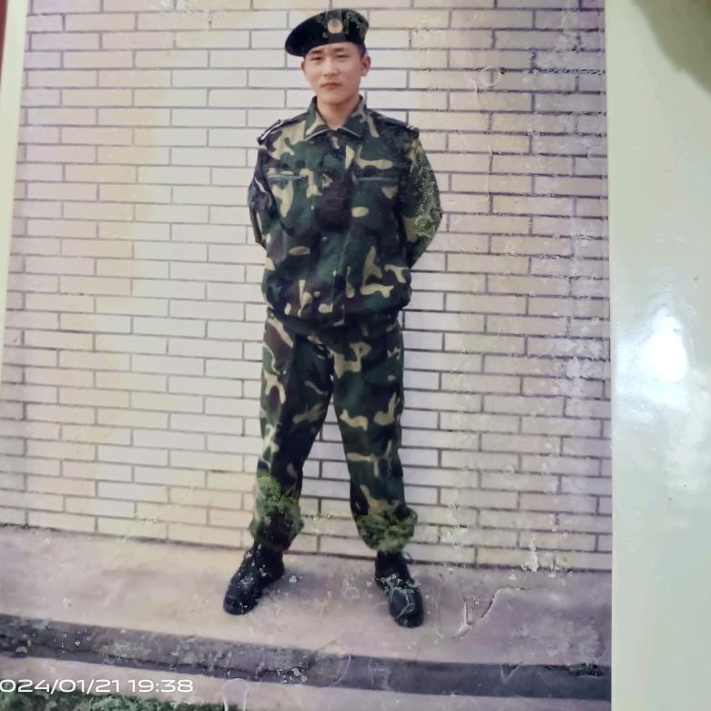 何文武