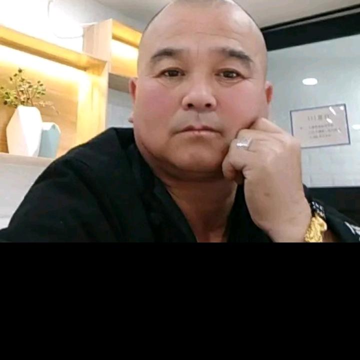 诗雨家庭农机合作社