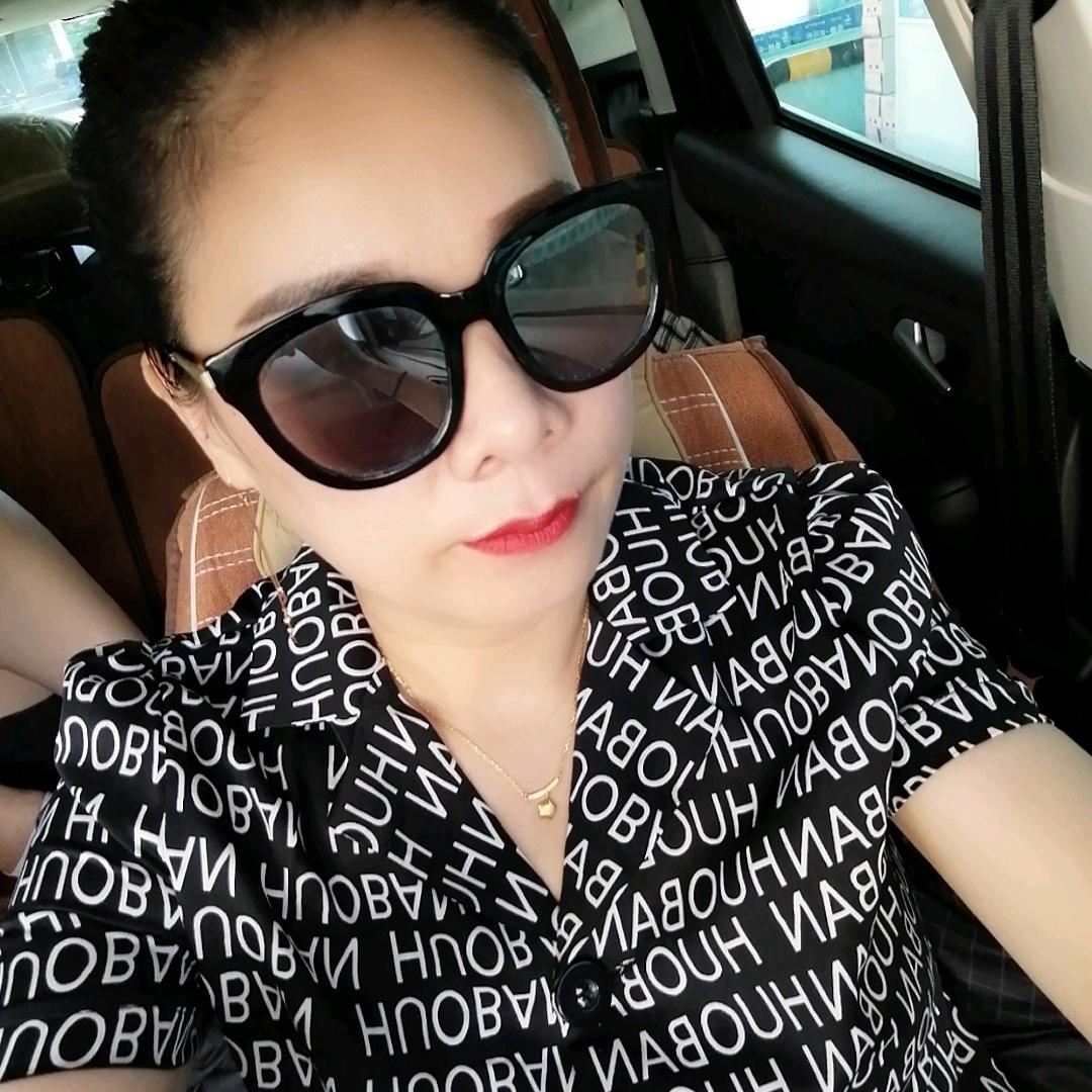 卖男装的～～梅姐姐🌹