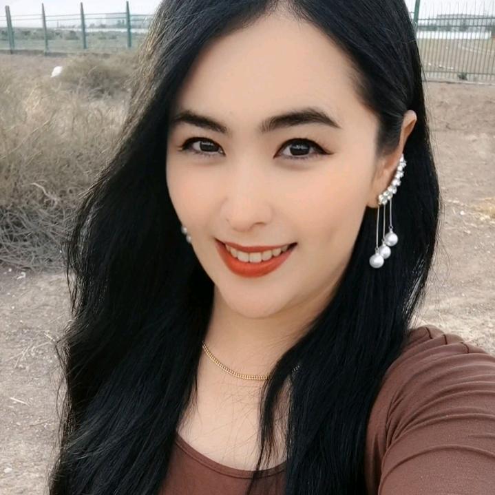 阿亚吴乐