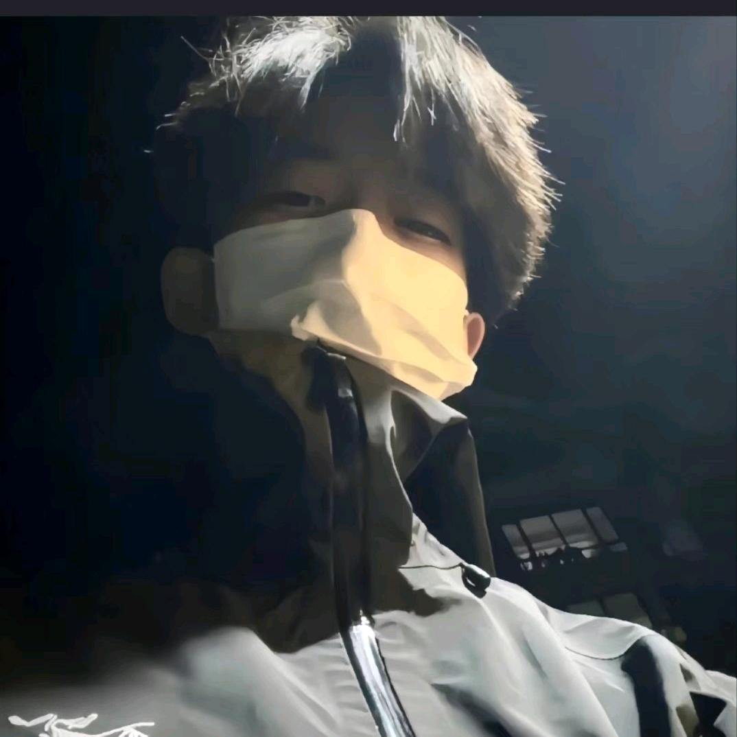 牛爷爷cosplay女仆勾引三百斤美少男