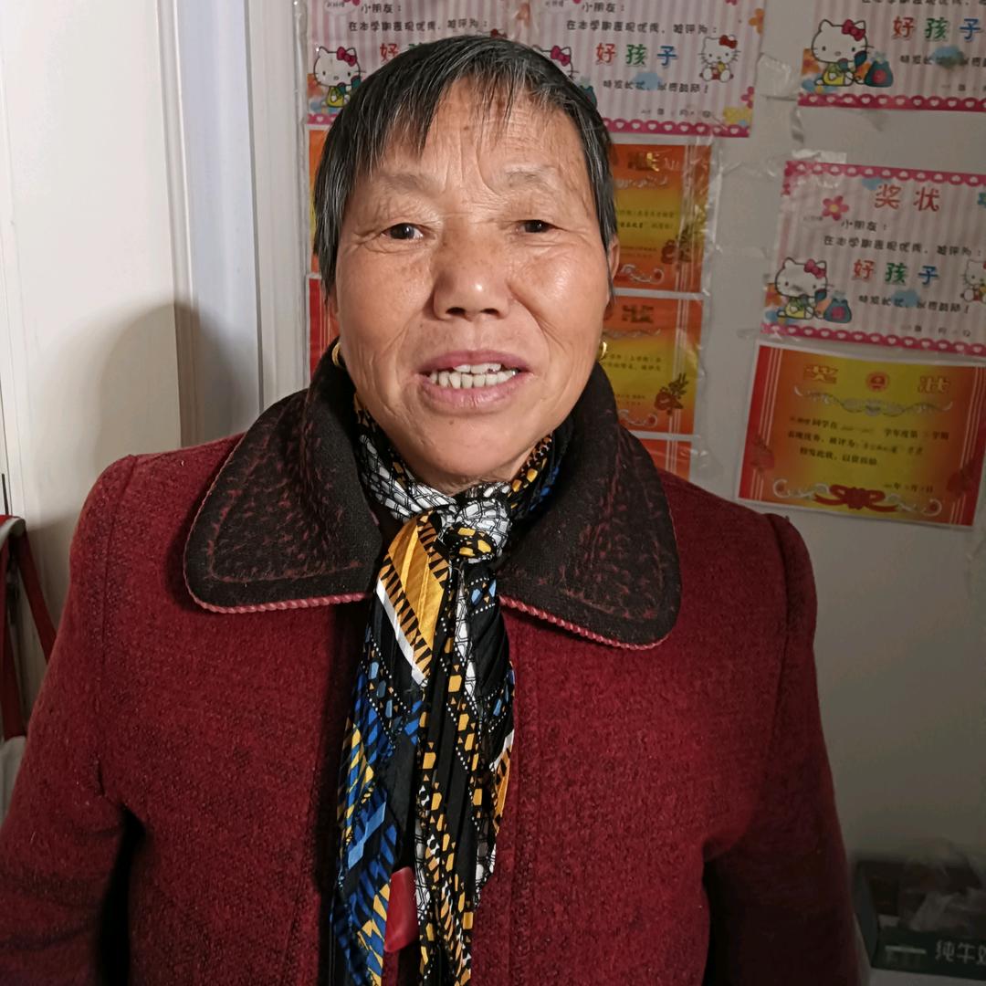 高三姐（晚7点10分开播）