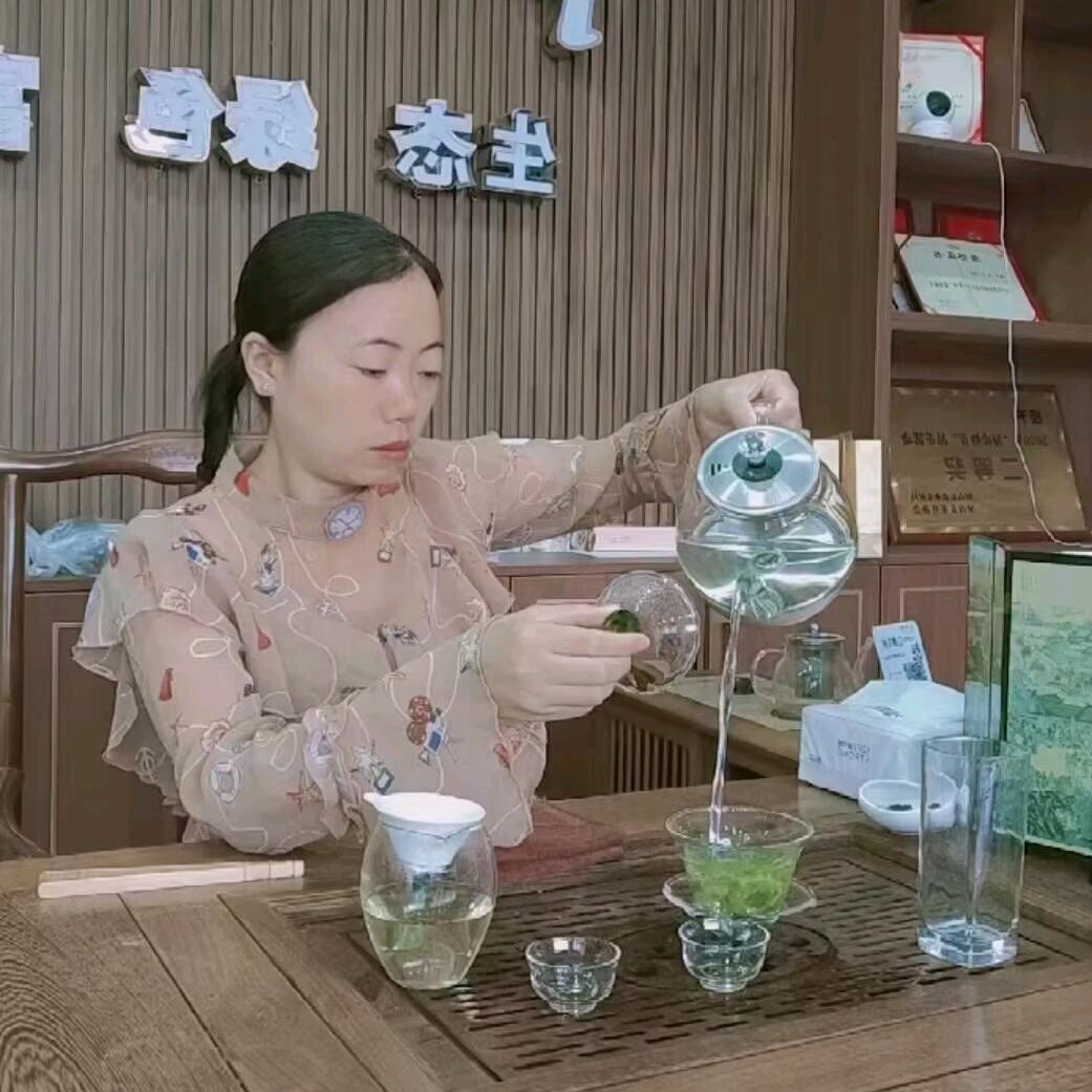 屏山茶 🍵 (看看我的橱窗)