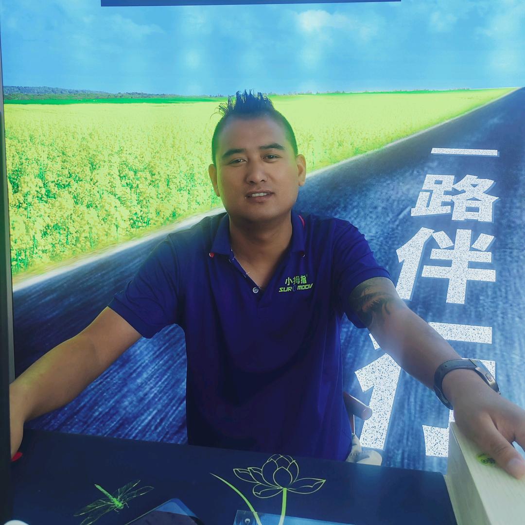 小拇指汽车快修工厂店@黄强