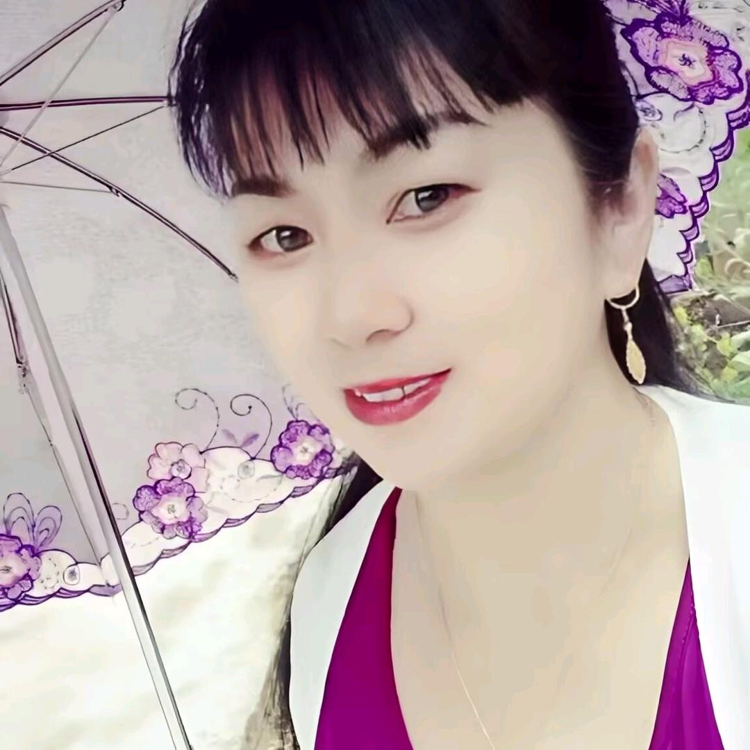 王菊何