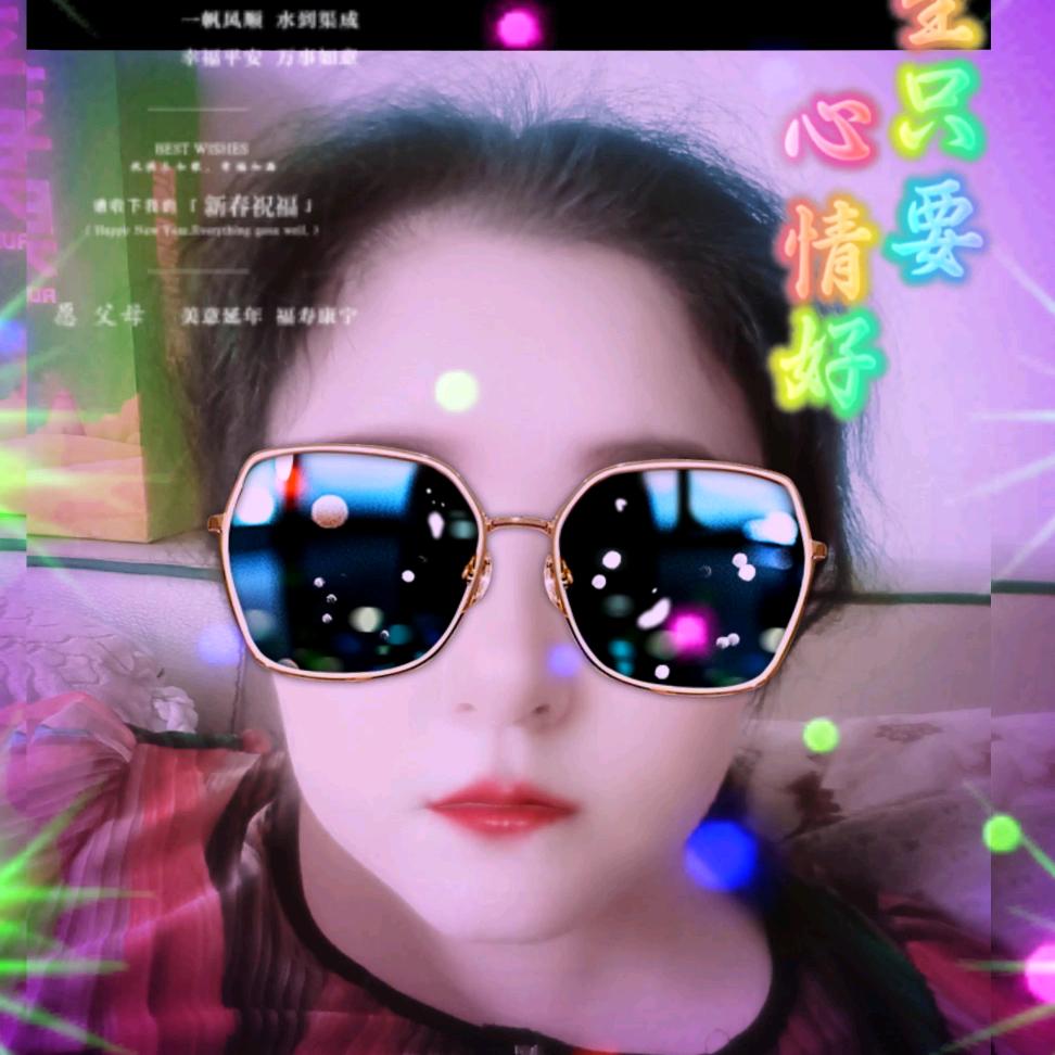 张玲