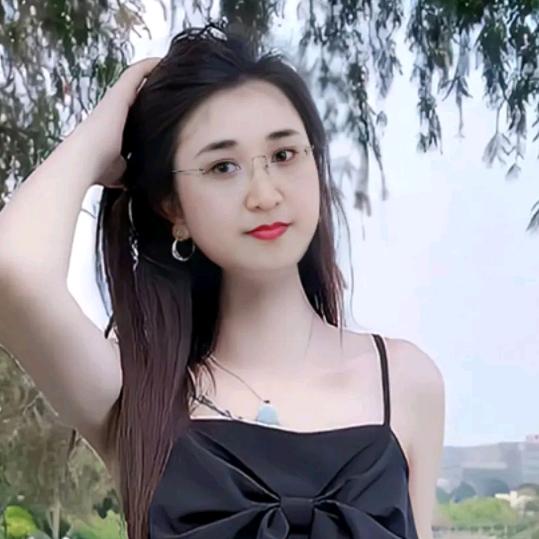 兰儿穿搭