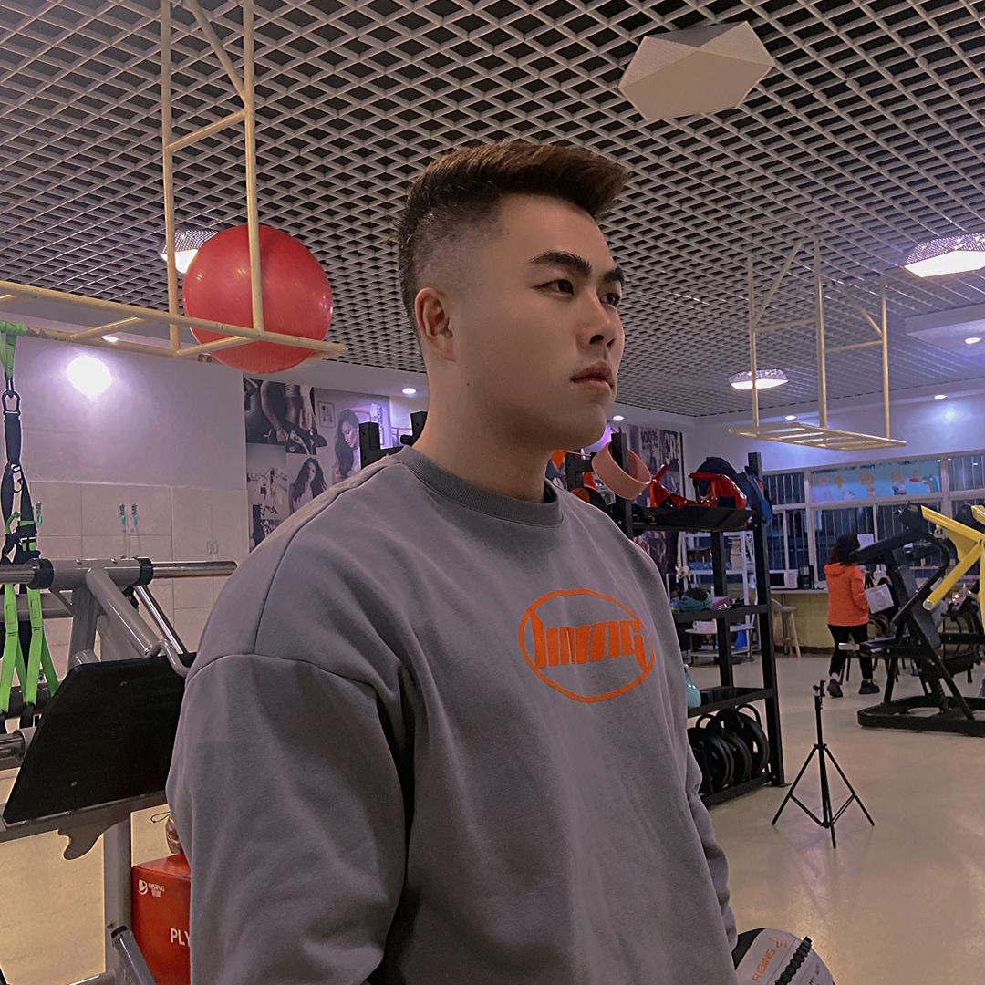 爱思考的T先生