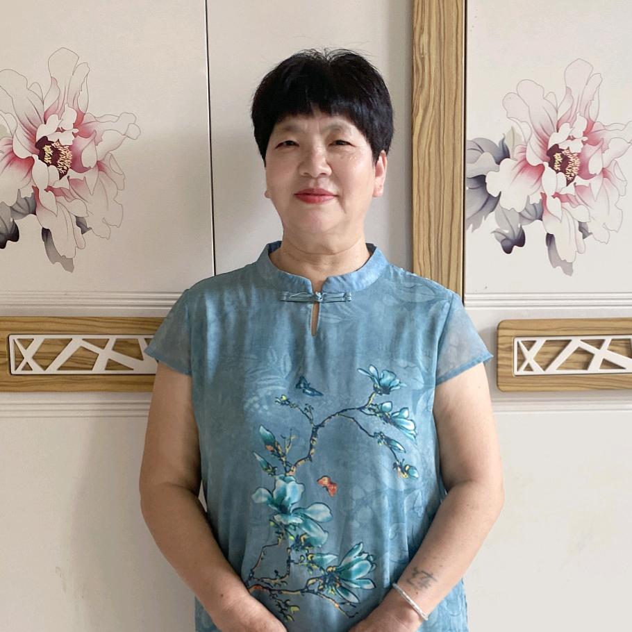 小于Ζ
