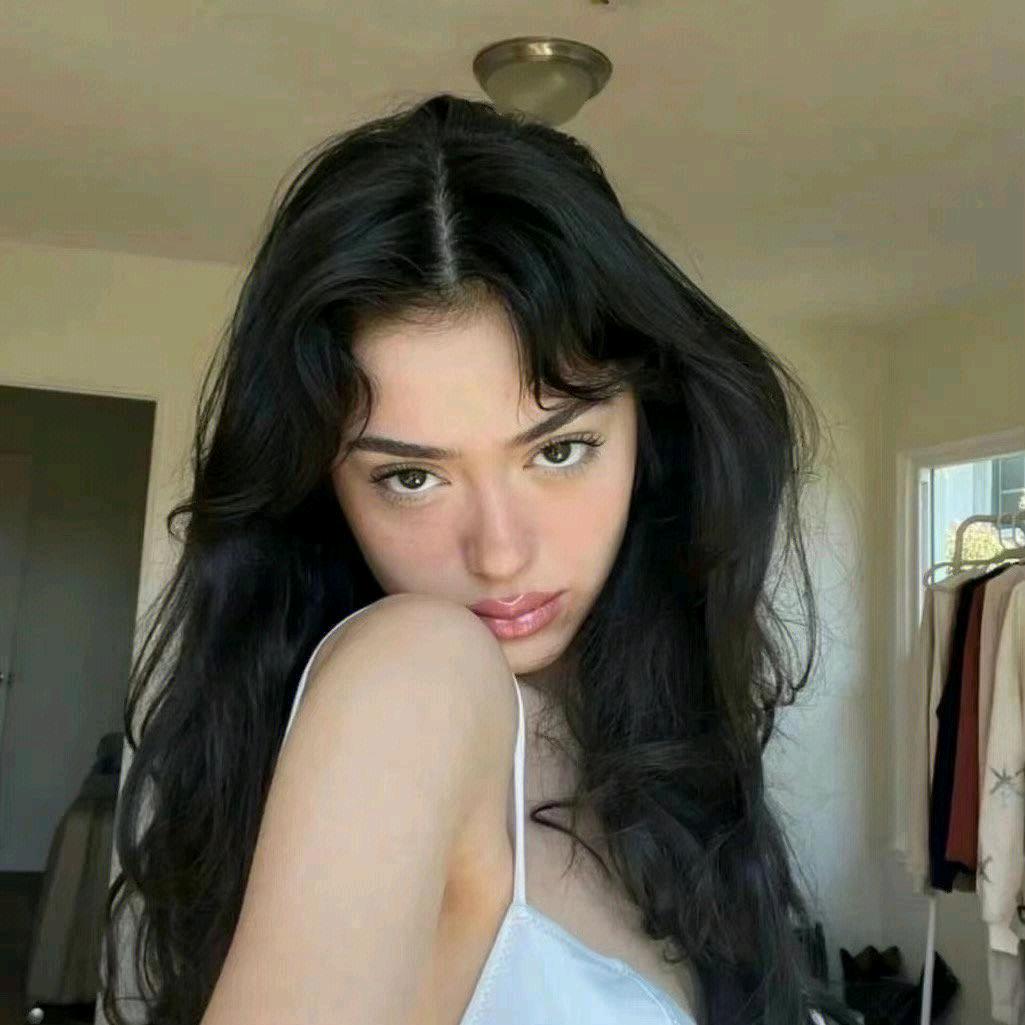 小鱼ly