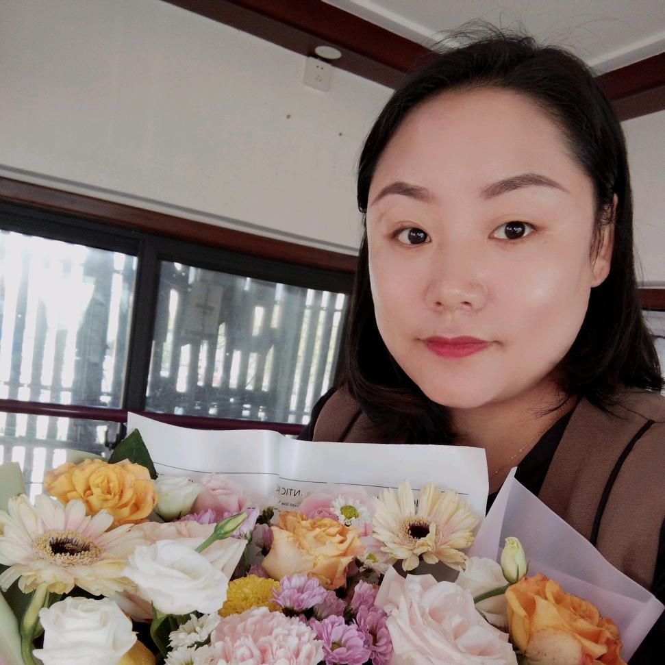 靓府旧改段闪（辉煌装饰）