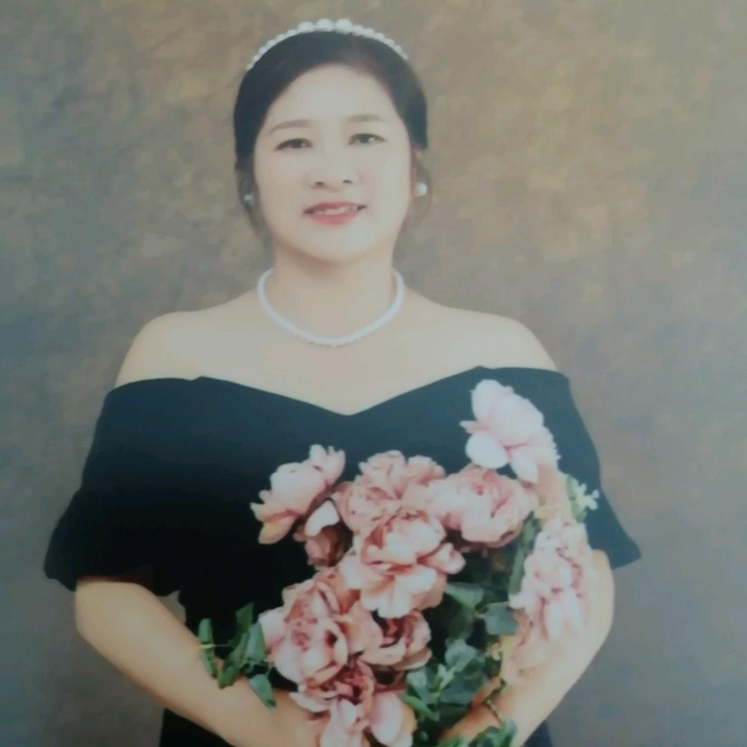 从来不跟别人比