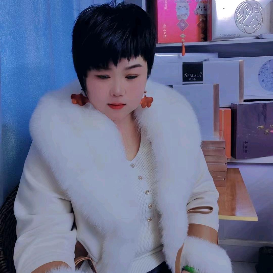 新密静儿