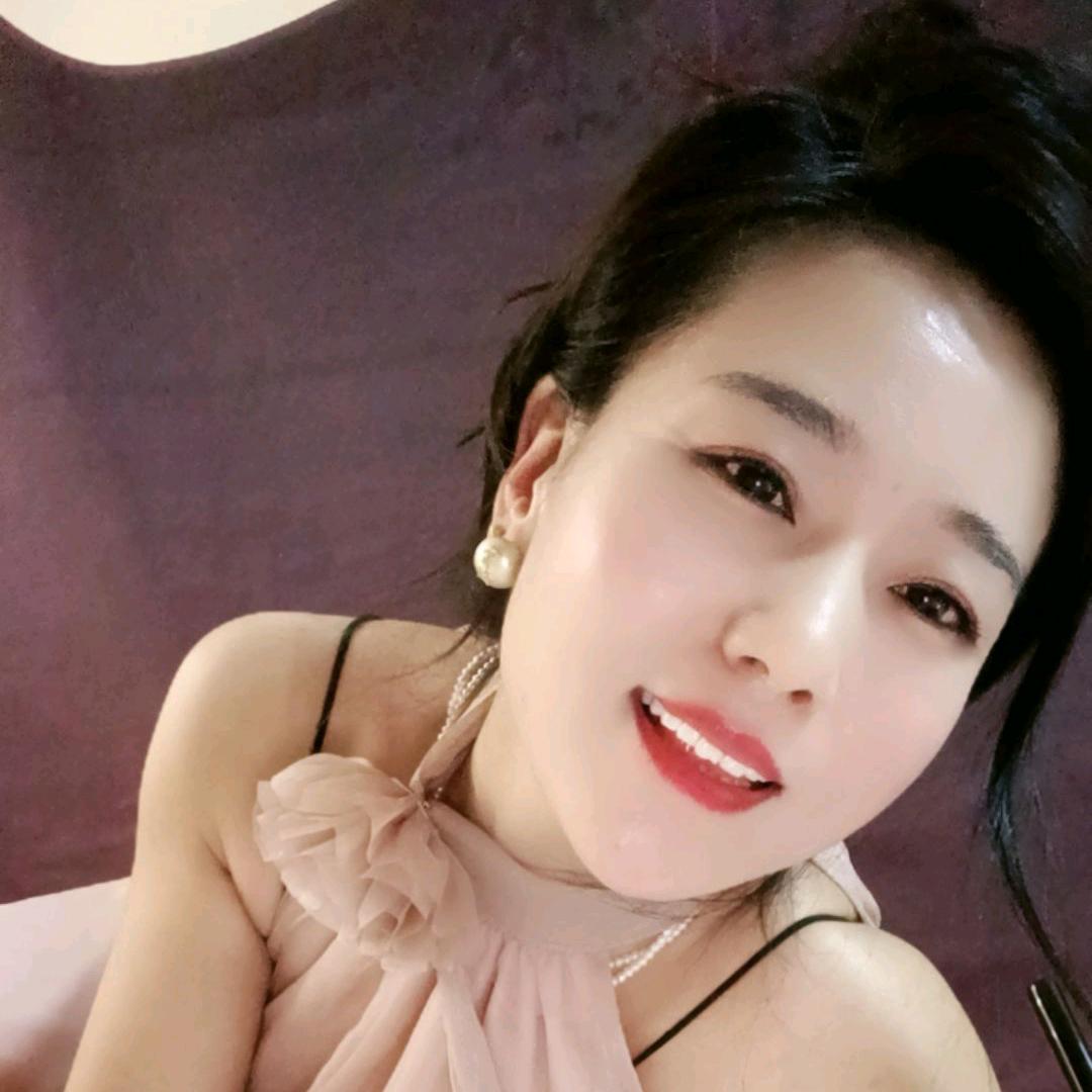 璐妮儿每晚9点20