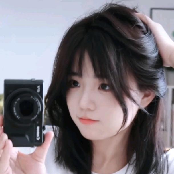 倾城之夏丶