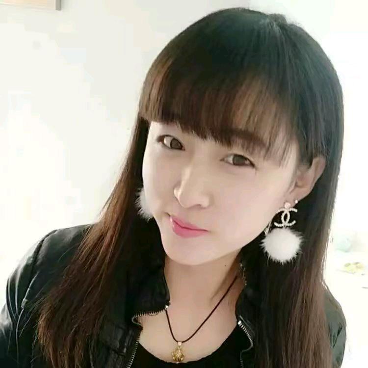 笑笑√