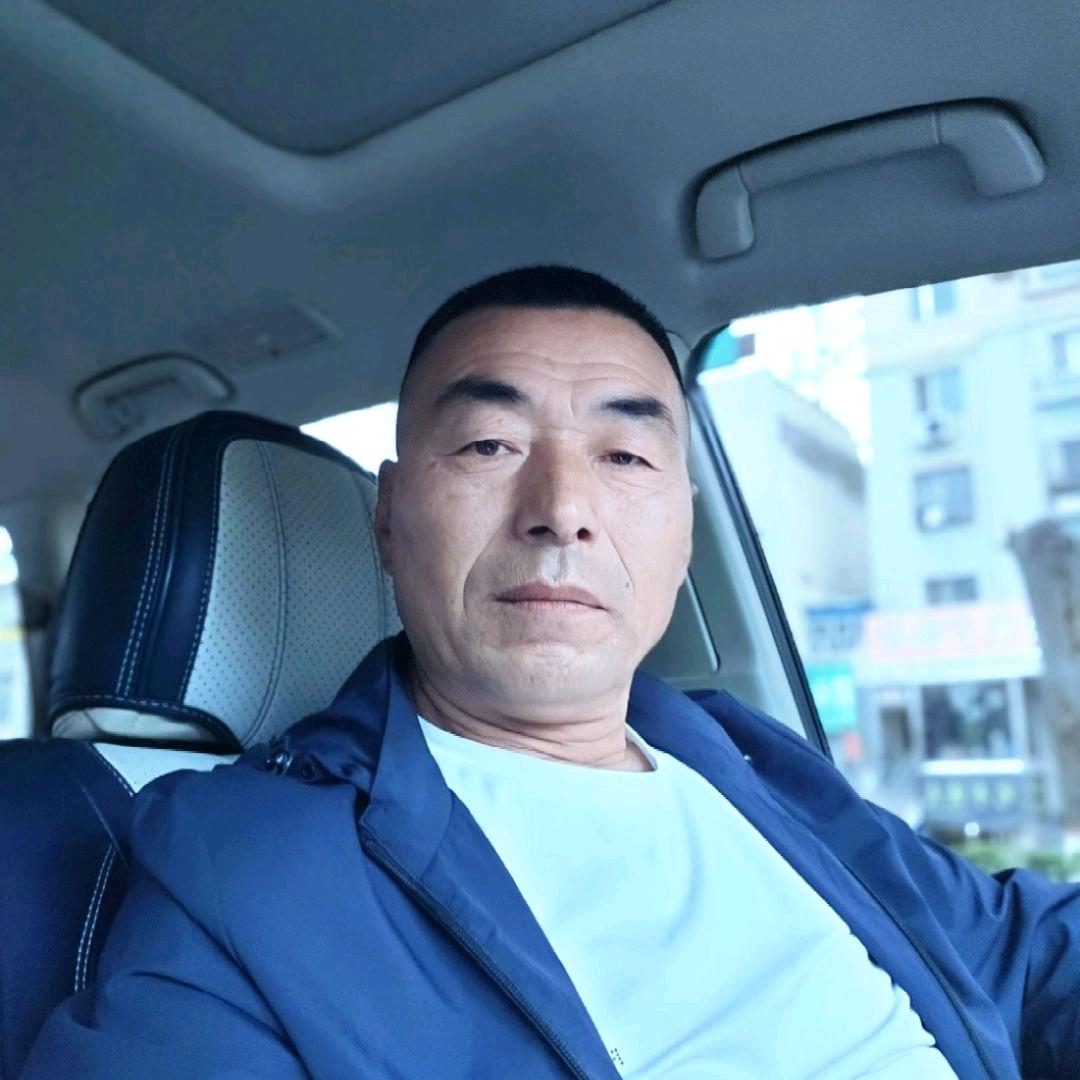 叶相刚，