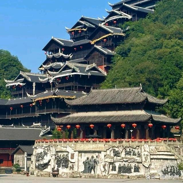 万丈光芒