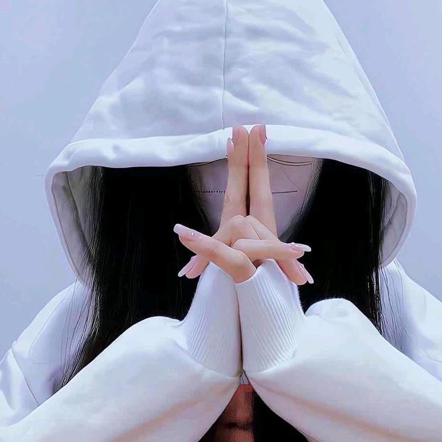 小张🧡ྀི💛ྀི❤️ྀི