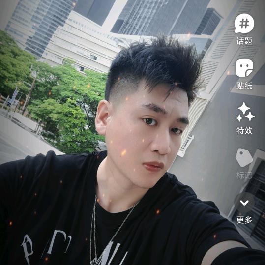 怡米乐✌︎