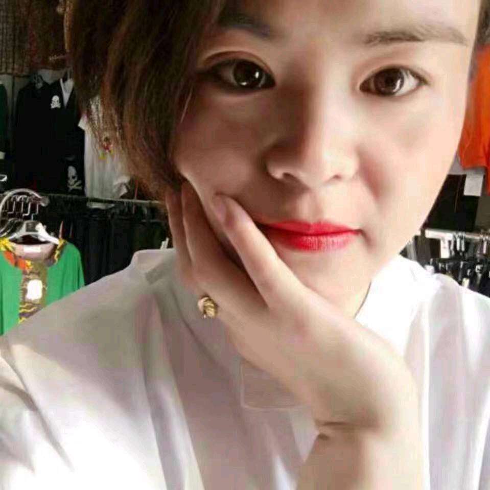 不为往事忧  只为余生笑