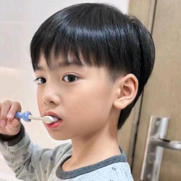玩法在这里👈👈小助理