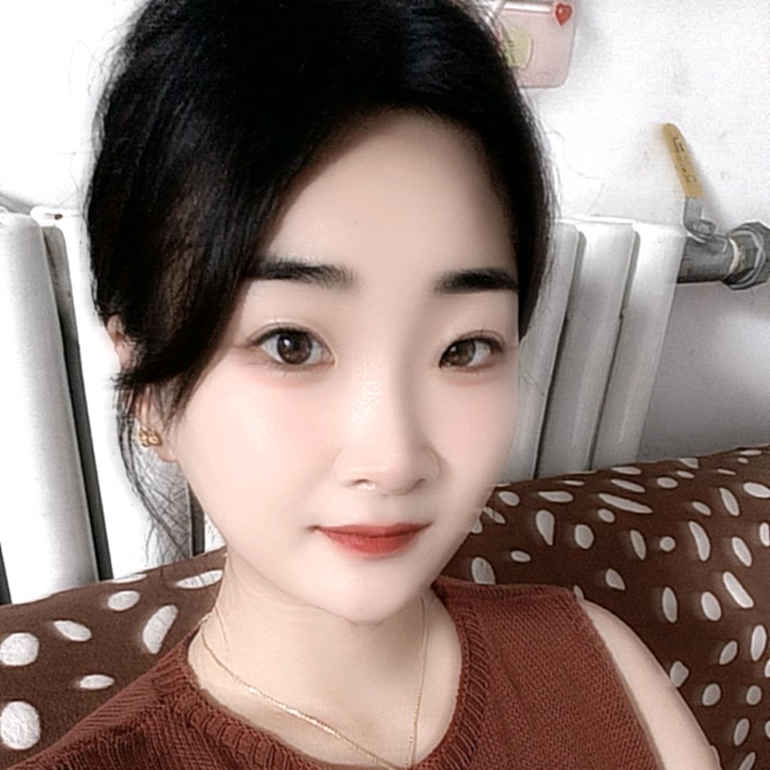 月亮有点亮