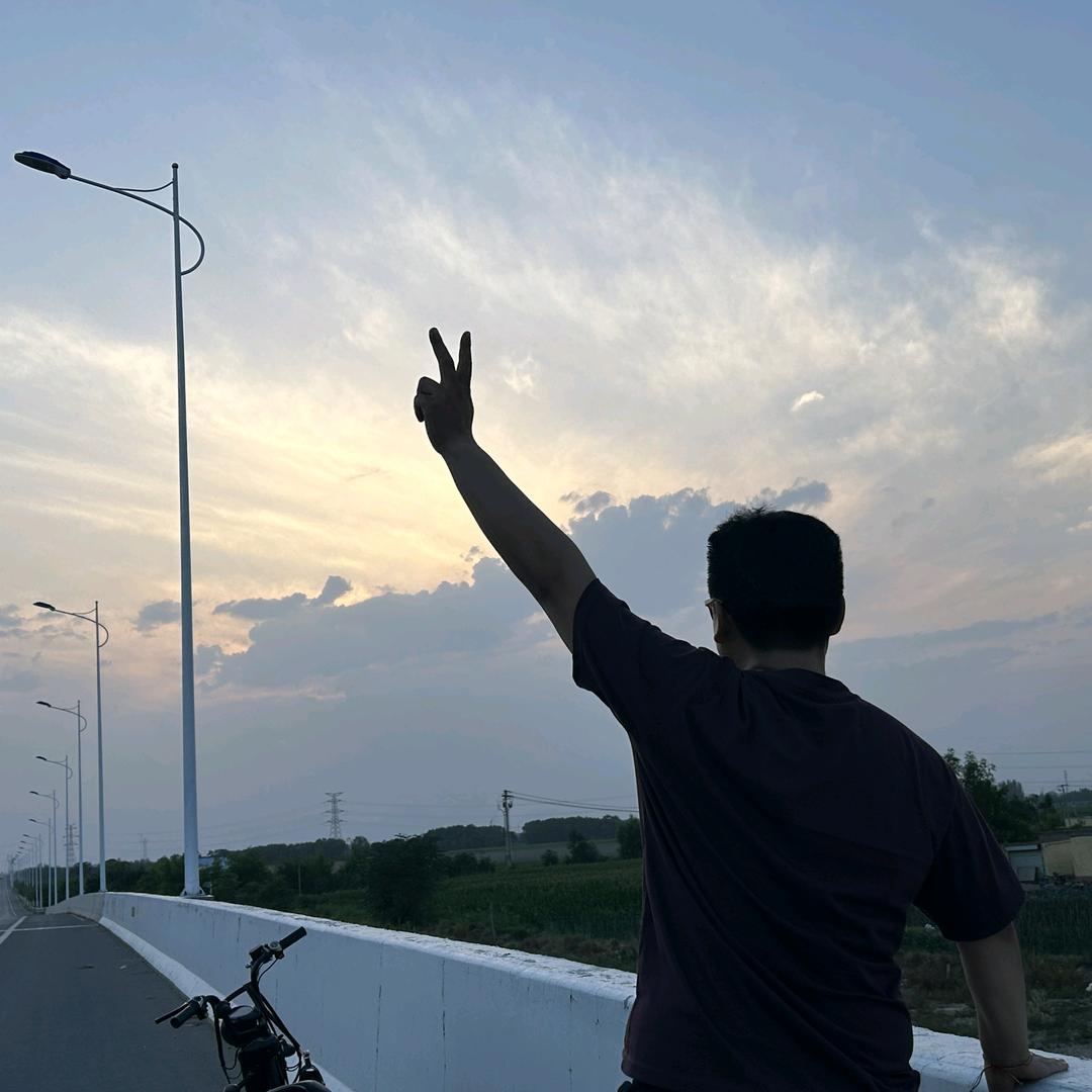 阿斌记得笑❤️