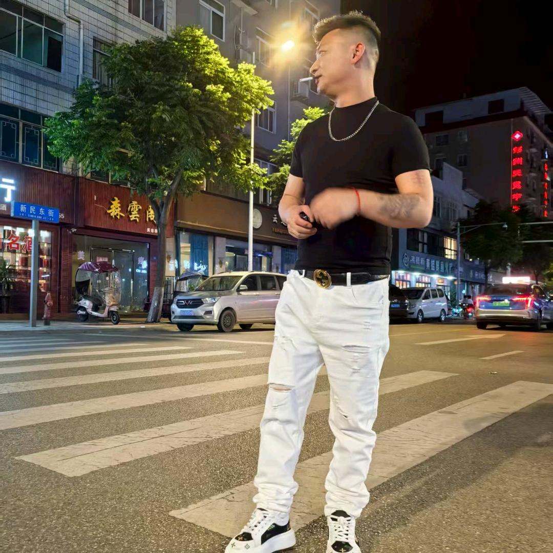 南墙已撞，故事已忘！