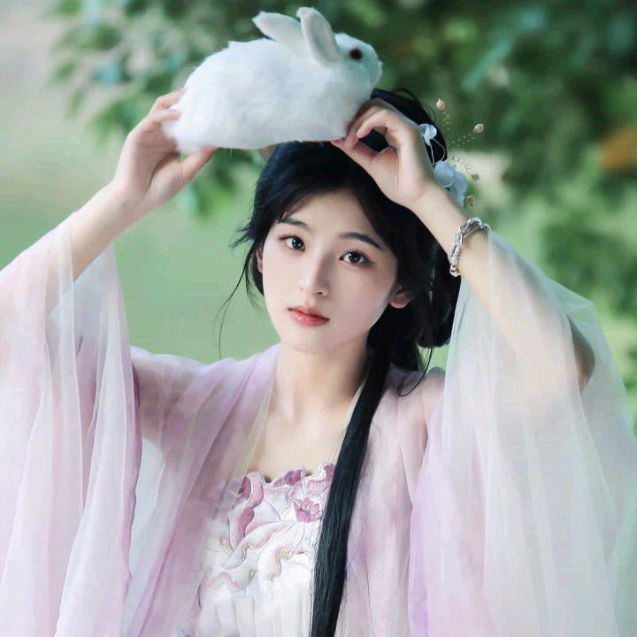 清柯栩文化传媒工作室