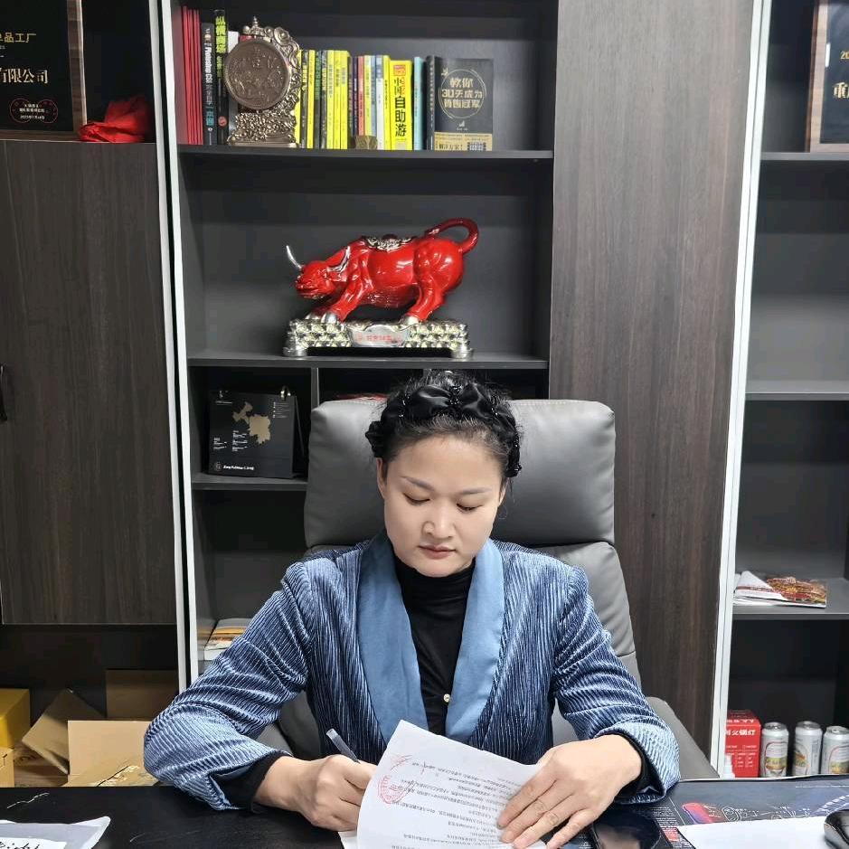 重庆渝滋香火锅底料厂家—刘露