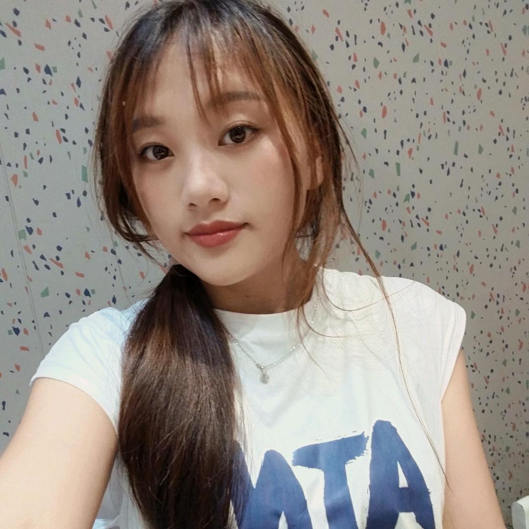 早上在西滨菜市场做早餐 ~婷姐