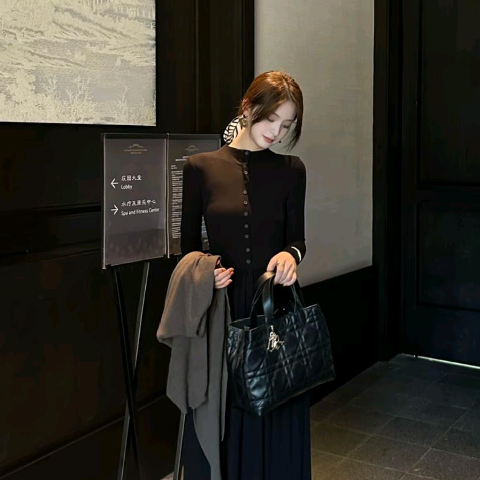 LZY知音-爆品穿搭