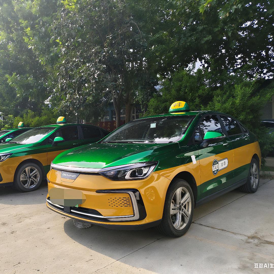 鸿运龙沅出租车租赁