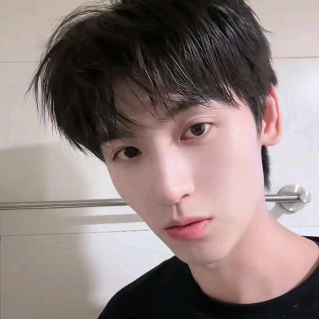 小黄小棉花（江陵的小迷妹版）