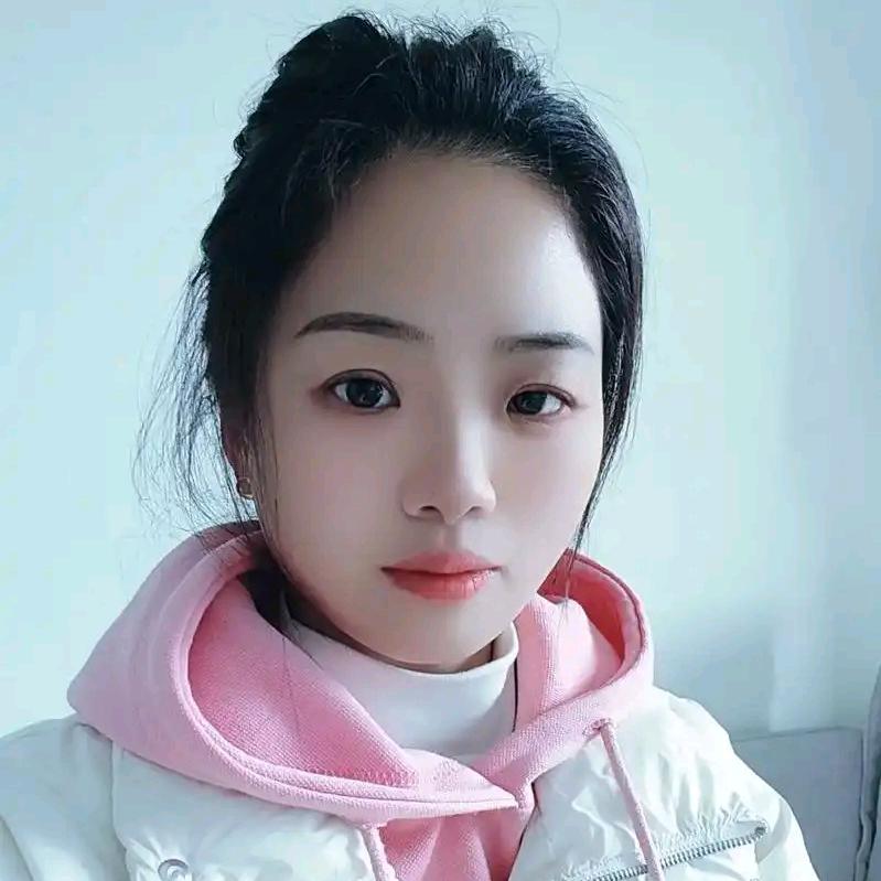 披恢屈百货