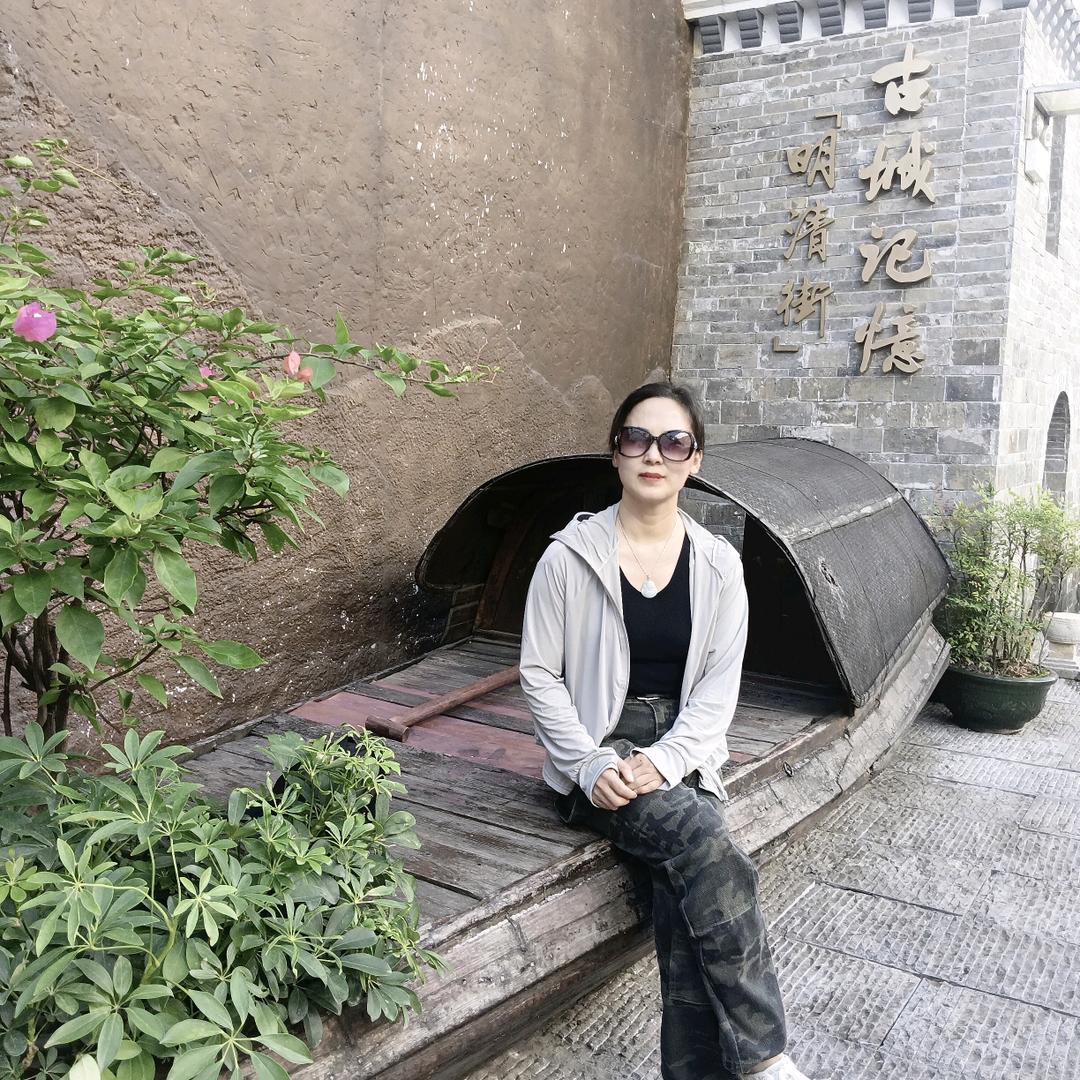 静衣轩实体女装店(蓼都市场)