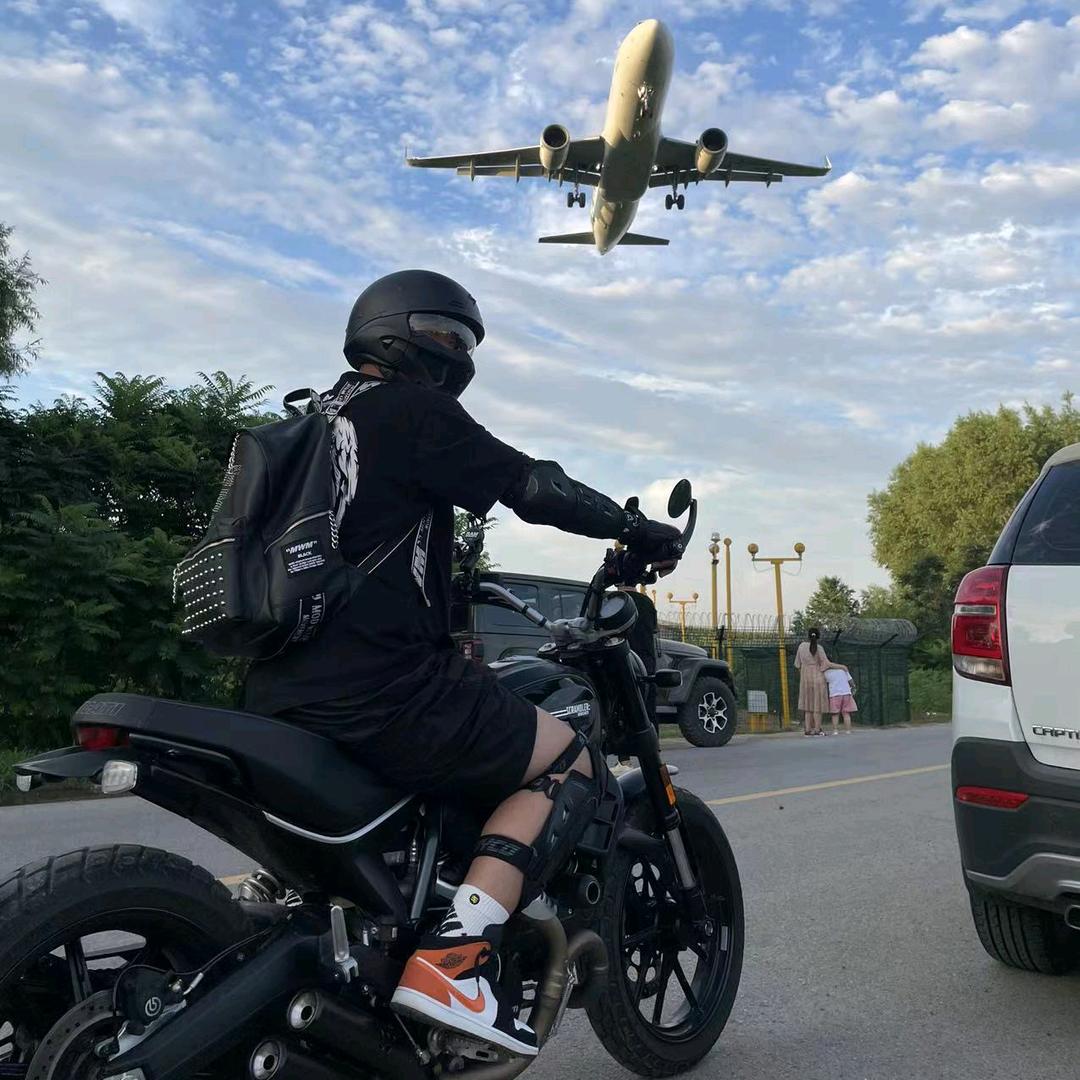 建筑专家 在减脂